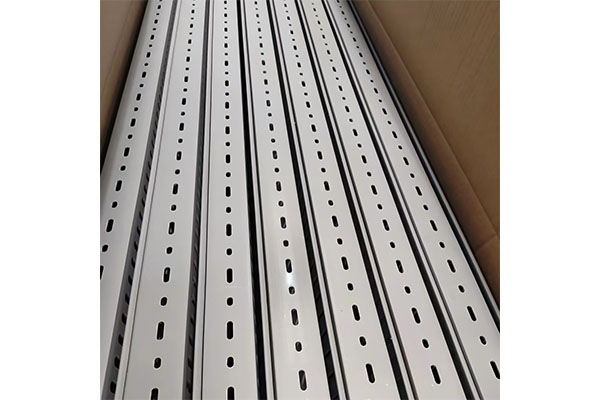 What is the temperature range of flame retardant sealed insulated wiring duct?